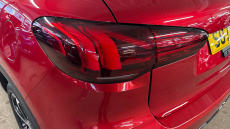 MG HS 1.5 T-GDI Trophy 5dr Petrol Hatchback